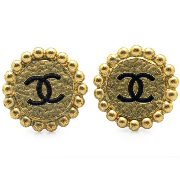 CHANEL Black CC Logos Round Clip-On Earrings Gold Tone 95P Auth #8595 - Picture 1 of 3